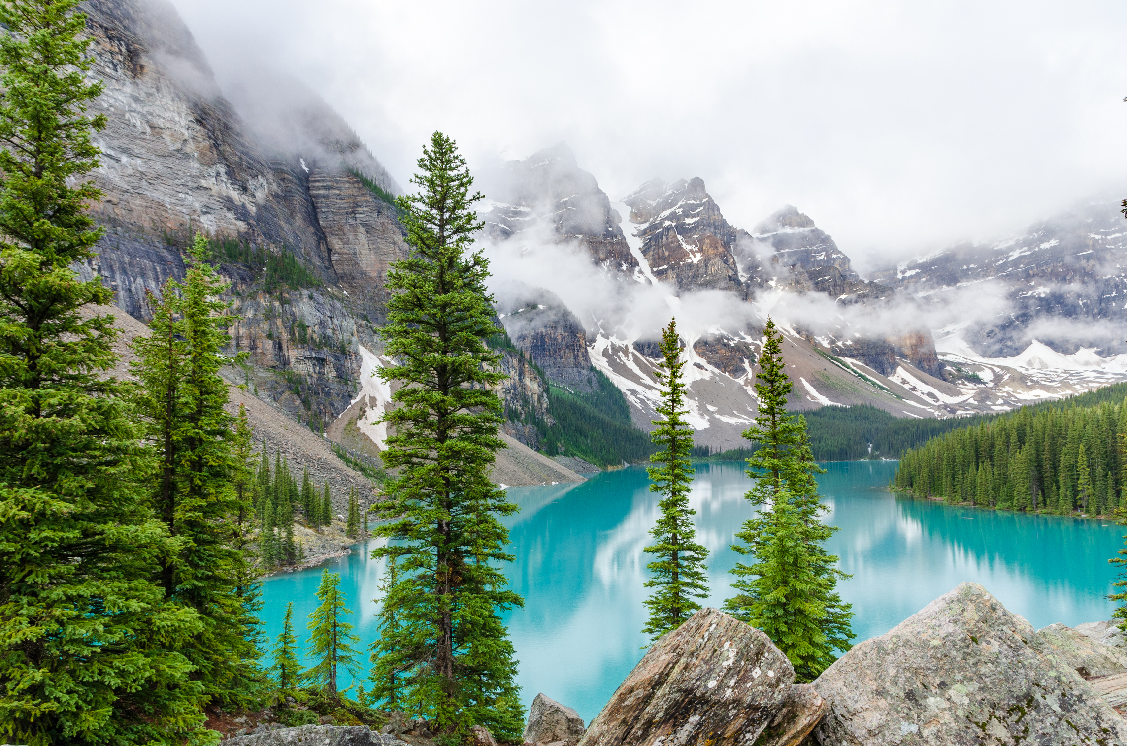 Moraine Lake, Alberta