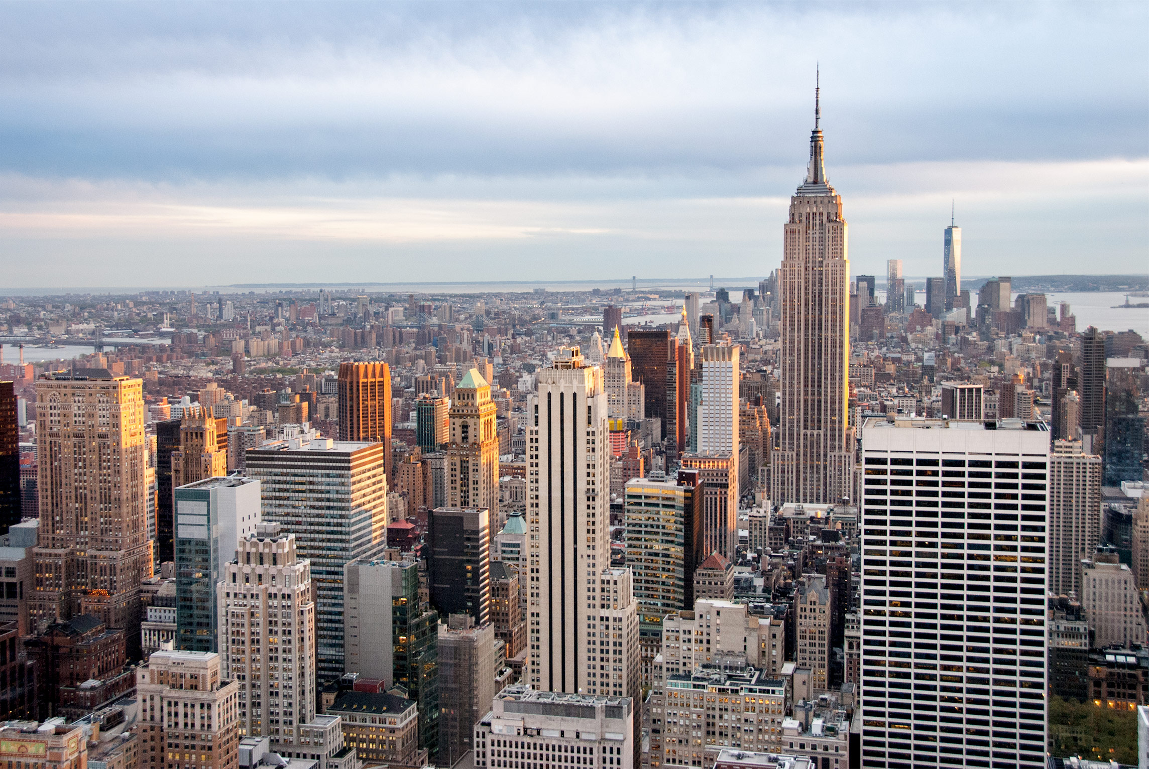Blick vom Rockefeller Center nach Süden mit Empire State Building